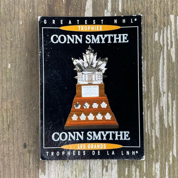 Vintage 2003 McDonald’s NHL’s Greatest Trophies Miniature Conn Smythe Trophy - Picture 12 of 13